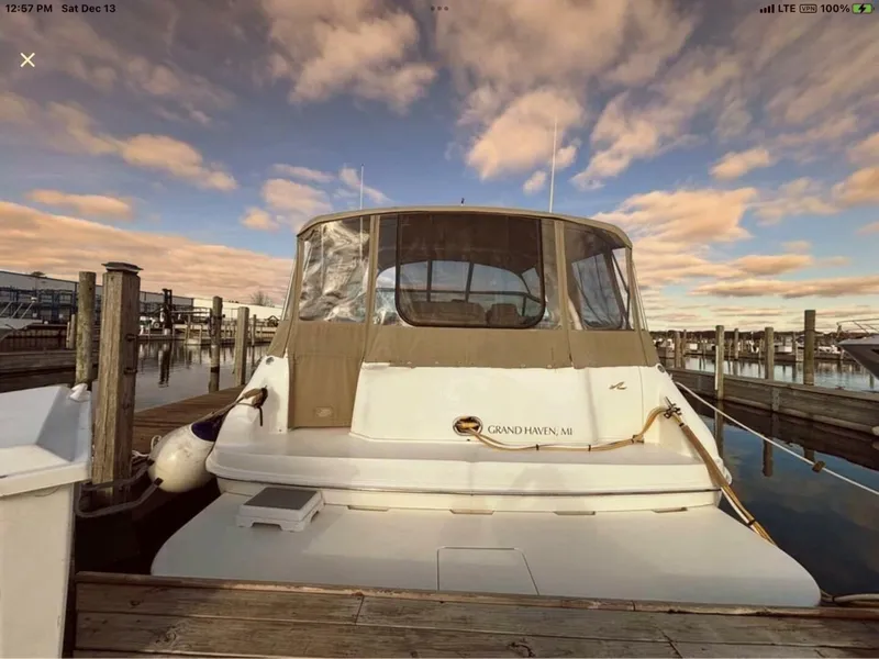 Slide: The Image of Sea Ray 400 Sundancer 1998 - 4