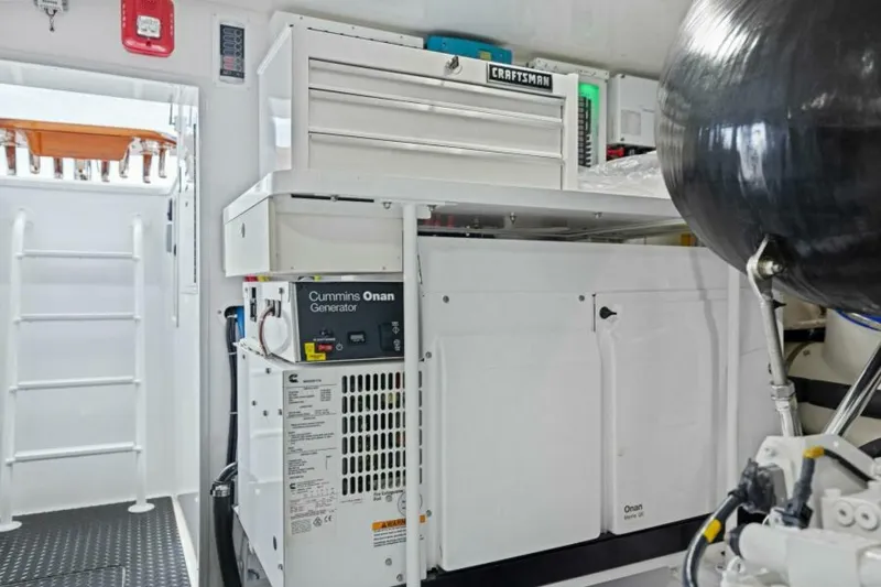 Slide: The Image of Viking 68 Convertible 2021 - 78