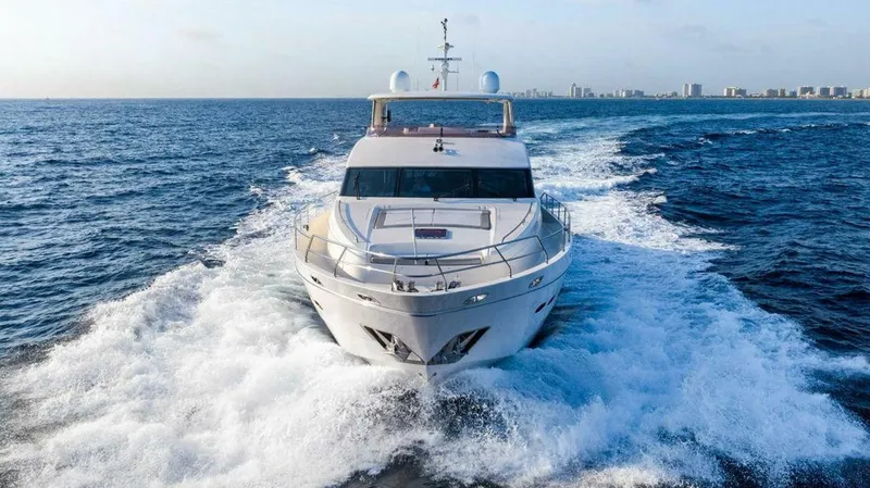 Slide: The Image of Princess 95 M/Y 2010 - 4