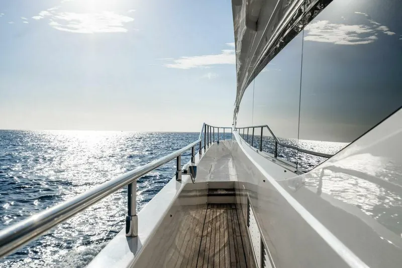 Slide: The Image of Princess 95 M/Y 2010 - 41