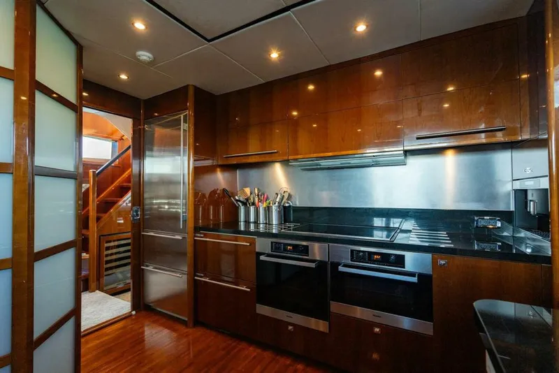 Slide: The Image of Princess 95 M/Y 2010 - 52