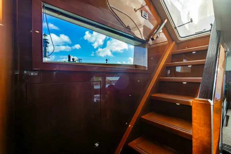 Slide: The Image of Princess 95 M/Y 2010 - 53