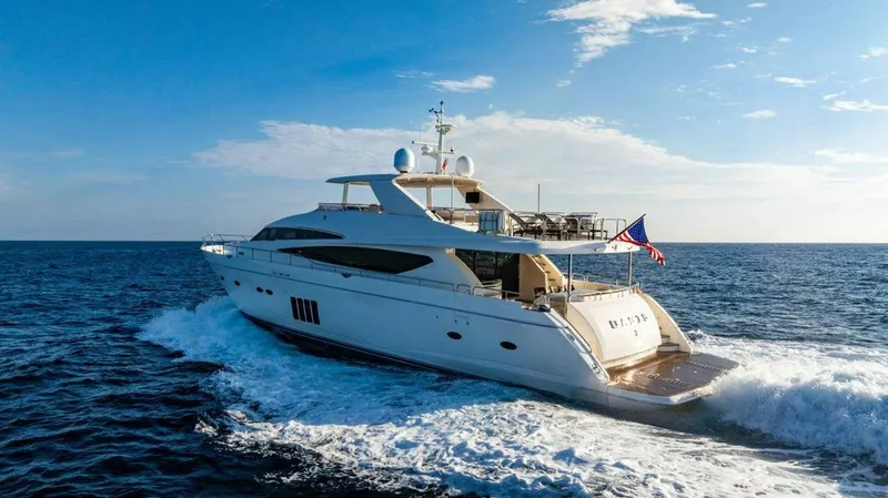 Slide: The Image of Princess 95 M/Y 2010 - 7