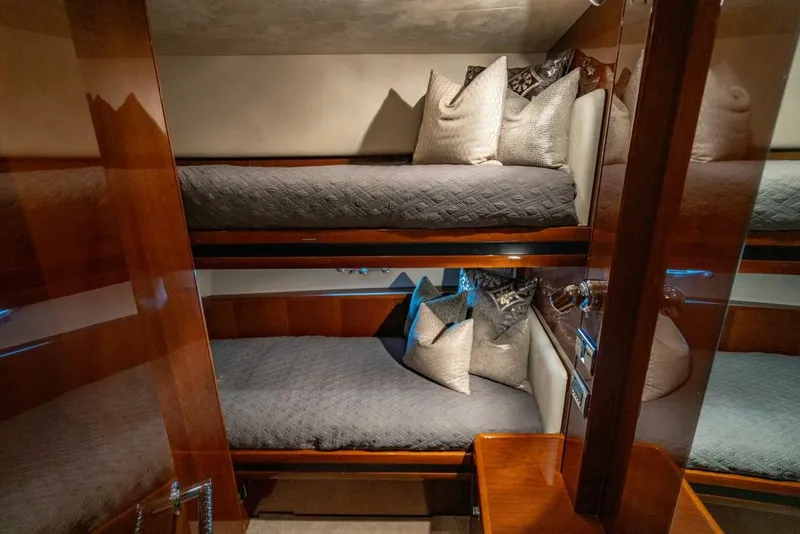 Slide: The Image of Princess 95 M/Y 2010 - 71