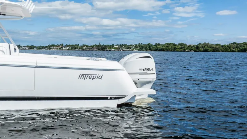 Slide: The Image of Intrepid 400 Open 2011 - 15