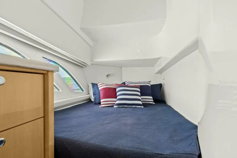 Slide: The Image of Intrepid 475 Sport Yacht 2019 - 27