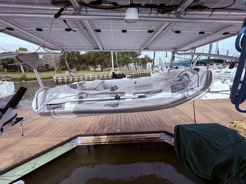Slide: The Image of Beneteau 361 2002 - 16
