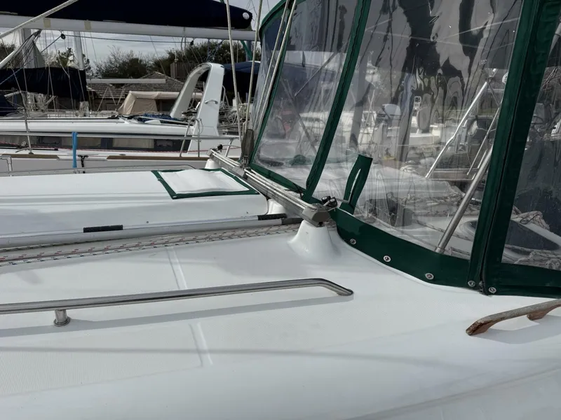 Slide: The Image of Beneteau 361 2002 - 4