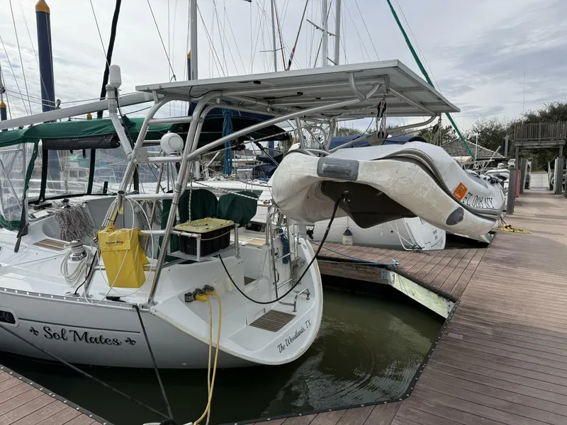 Slide: The Image of Beneteau 361 2002 - 9