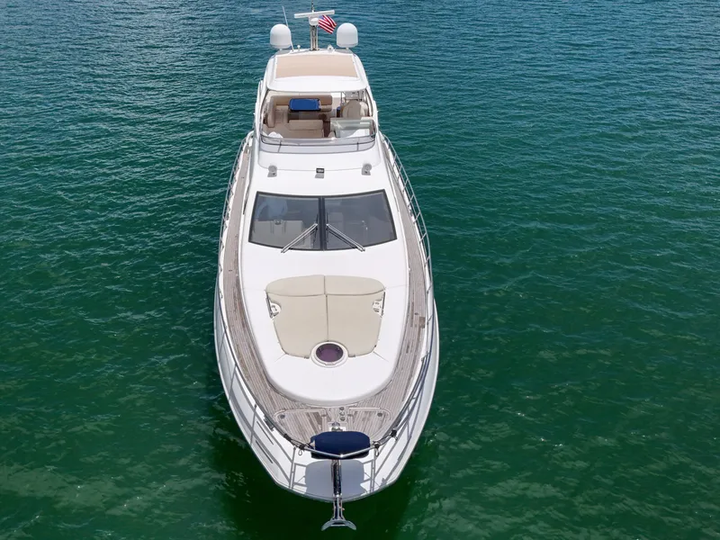 Slide: The Image of Azimut 64 FLY 2012 - 11