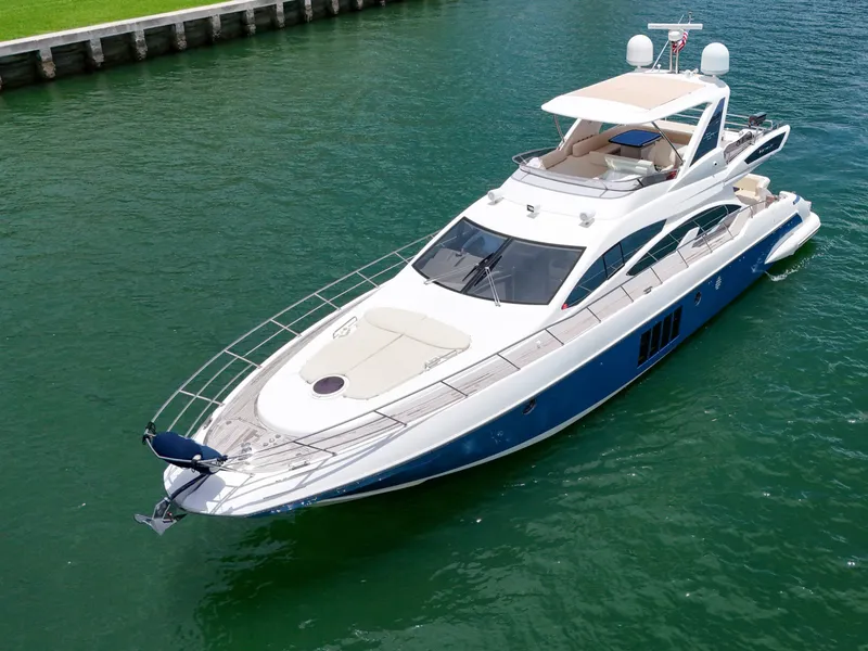 Slide: The Image of Azimut 64 FLY 2012 - 12