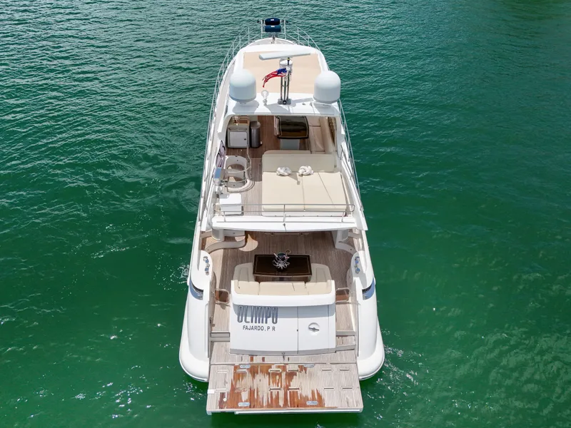 Slide: The Image of Azimut 64 FLY 2012 - 16