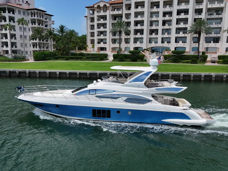 Slide: The Image of Azimut 64 FLY 2012 - 21