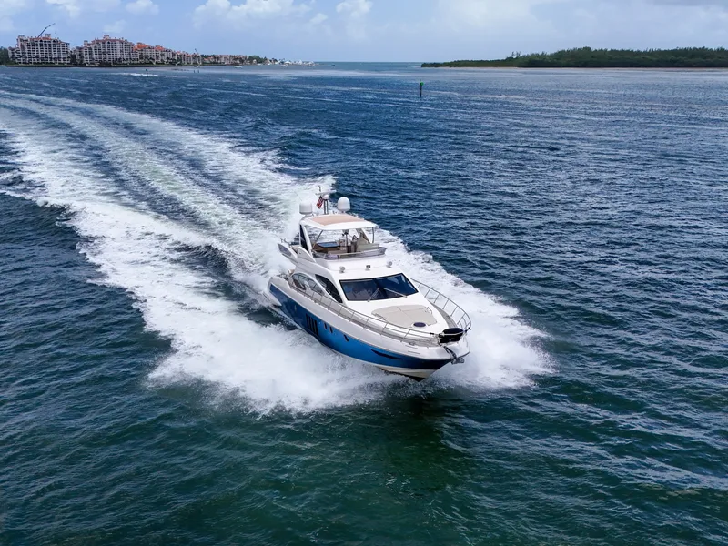 Slide: The Image of Azimut 64 FLY 2012 - 22