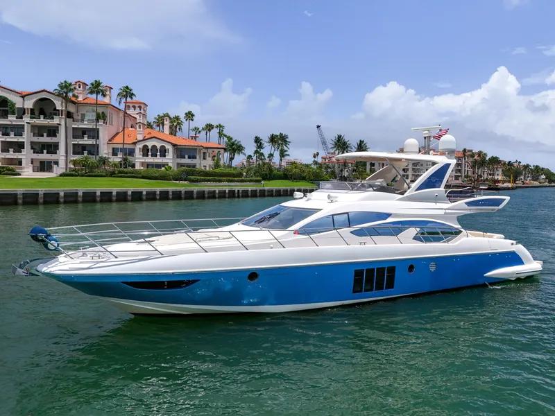 Slide: The Image of Azimut 64 FLY 2012 - 3
