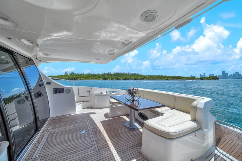 Slide: The Image of Azimut 64 FLY 2012 - 46