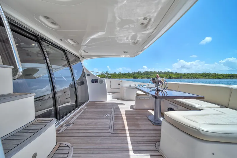 Slide: The Image of Azimut 64 FLY 2012 - 47