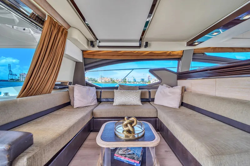 Slide: The Image of Azimut 64 FLY 2012 - 50