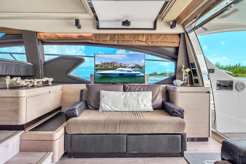 Slide: The Image of Azimut 64 FLY 2012 - 52