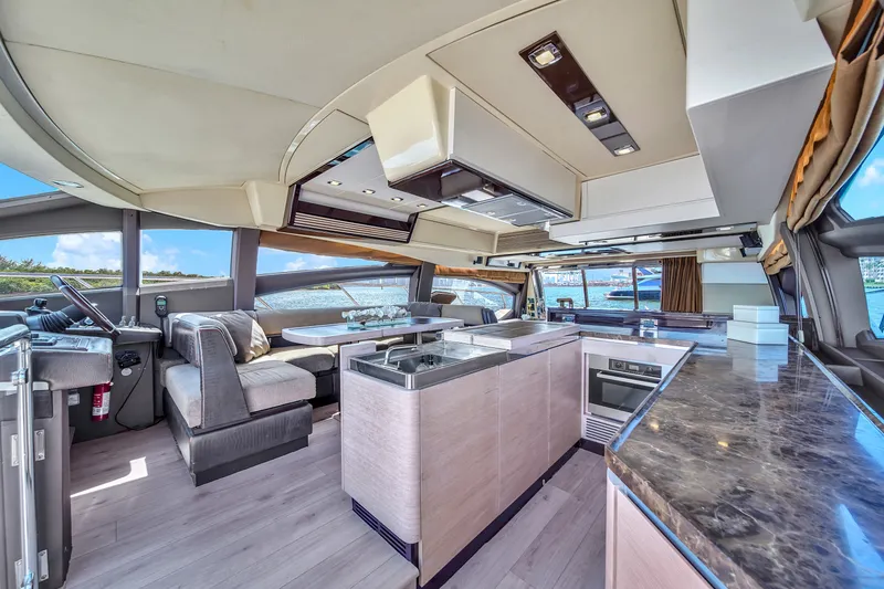 Slide: The Image of Azimut 64 FLY 2012 - 61