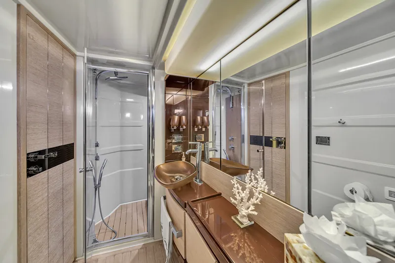 Slide: The Image of Azimut 64 FLY 2012 - 83