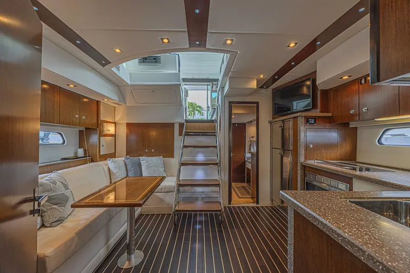 Slide: The Image of Cruisers 48 Cantius 2012 - 32