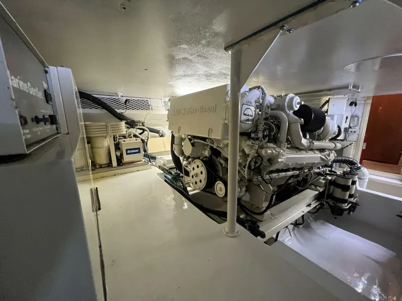 Slide: The Image of Viking 60 CPMY 1999 - 80