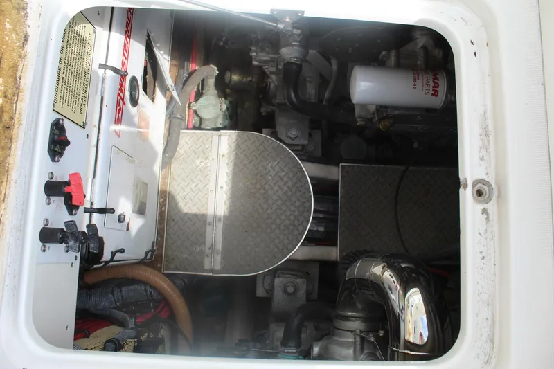 Slide: The Image of Formula 40 Performance Cruiser 2004 - 17