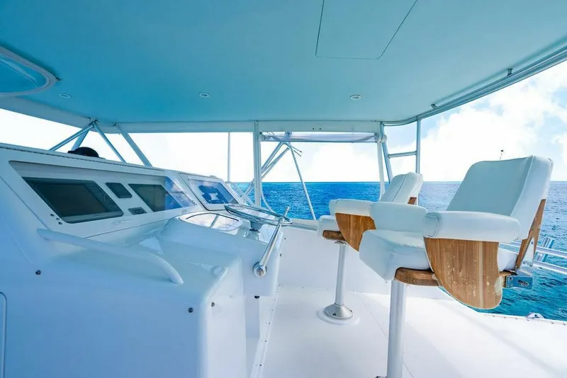 Slide: The Image of Viking 55 Convertible 1999 - 63