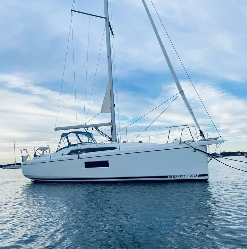 The Image of Beneteau Oceanis 30.1 2021 - 0