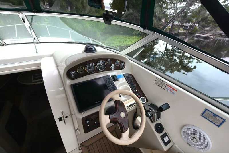 Slide: The Image of Rinker Fiesta Vee 270 1999 - 9