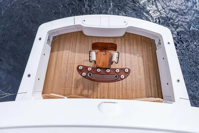 Slide: The Image of Viking 68 Enclosed Bridge 2019 - 7