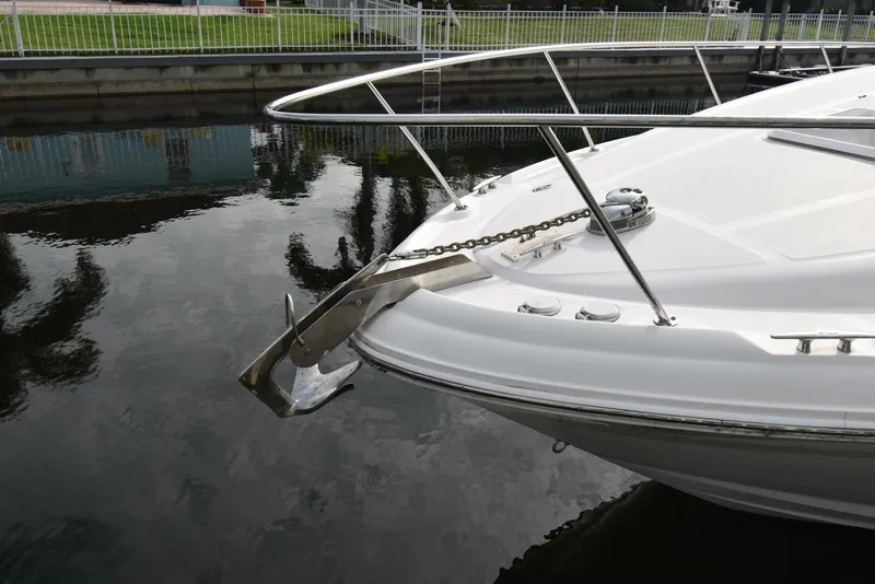 Slide: The Image of Sea Ray 320 Sundancer 2006 - 2
