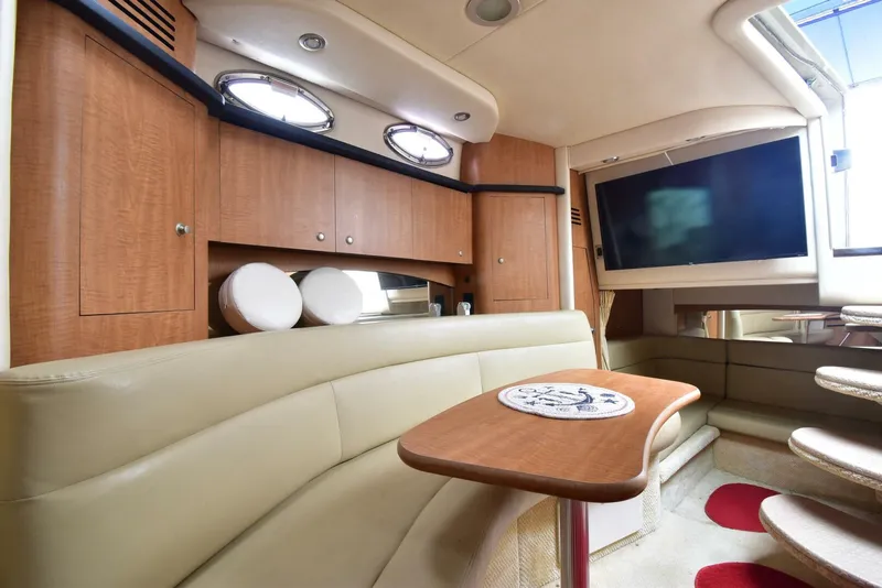Slide: The Image of Sea Ray 320 Sundancer 2006 - 21