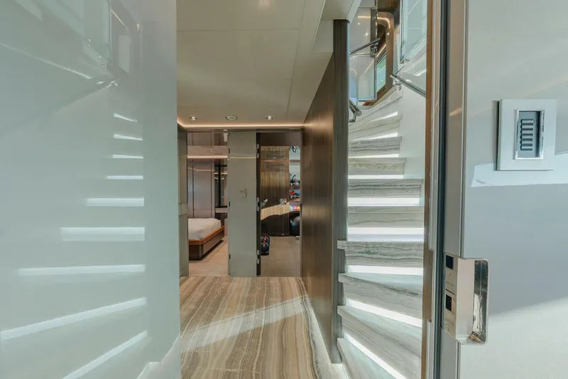 Slide: The Image of Westport Raised Pilothouse 2018 - 20
