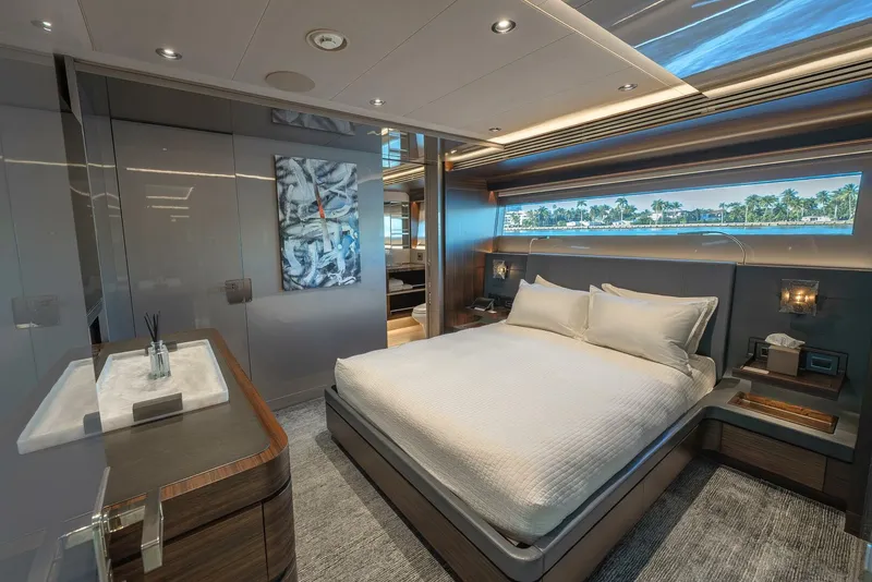 Slide: The Image of Westport Raised Pilothouse 2018 - 21