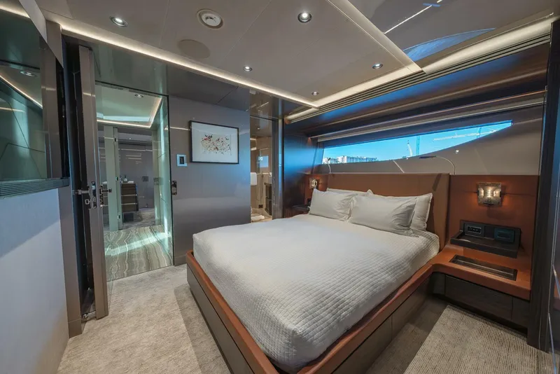 Slide: The Image of Westport Raised Pilothouse 2018 - 25