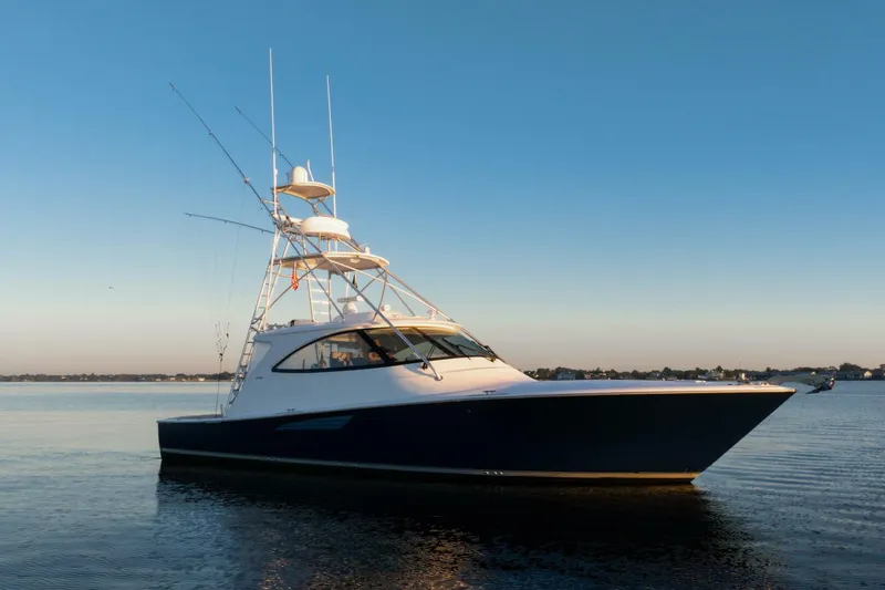 The Image of Viking 52 Sport Tower 2016 - 0