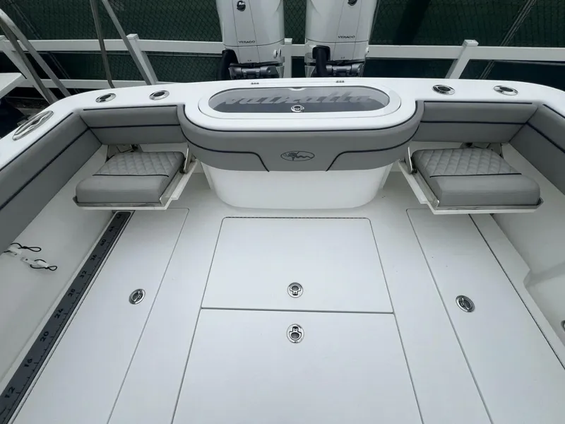 Slide: The Image of Valhalla Boatworks V-33 2023 - 23