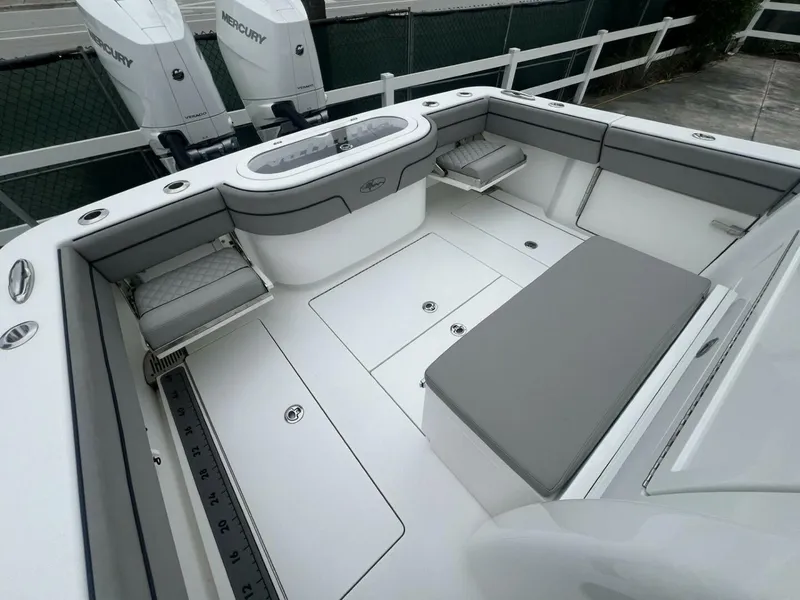 Slide: The Image of Valhalla Boatworks V-33 2023 - 24