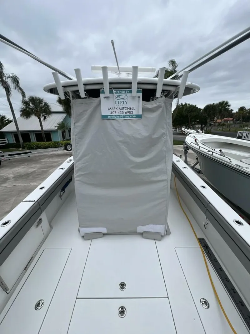 Slide: The Image of Valhalla Boatworks V-33 2023 - 34