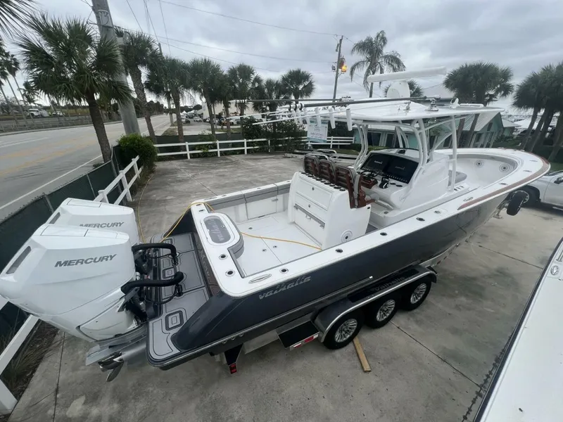 Slide: The Image of Valhalla Boatworks V-33 2023 - 6