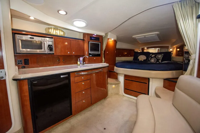 Slide: The Image of Sea Ray 340 Sundancer 2007 - 4