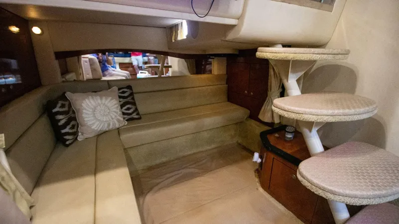 Slide: The Image of Sea Ray 340 Sundancer 2007 - 8