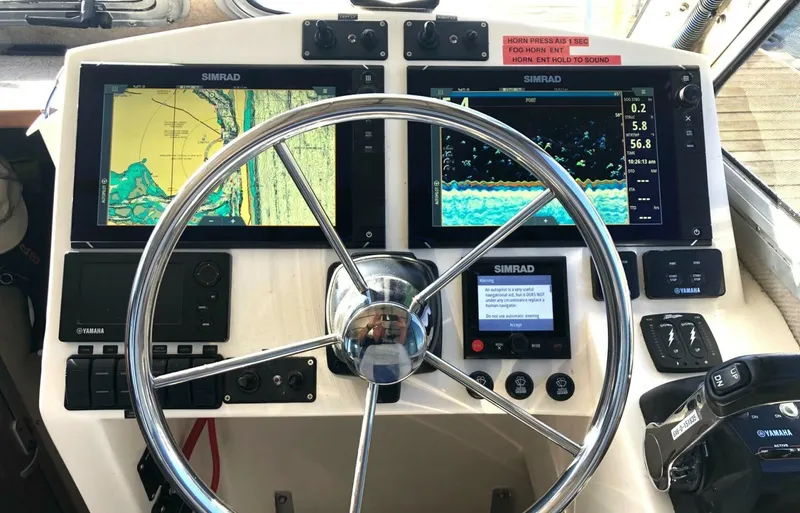 Slide: The Image of Osprey Pilothouse 30 Fisherman 2017 - 11