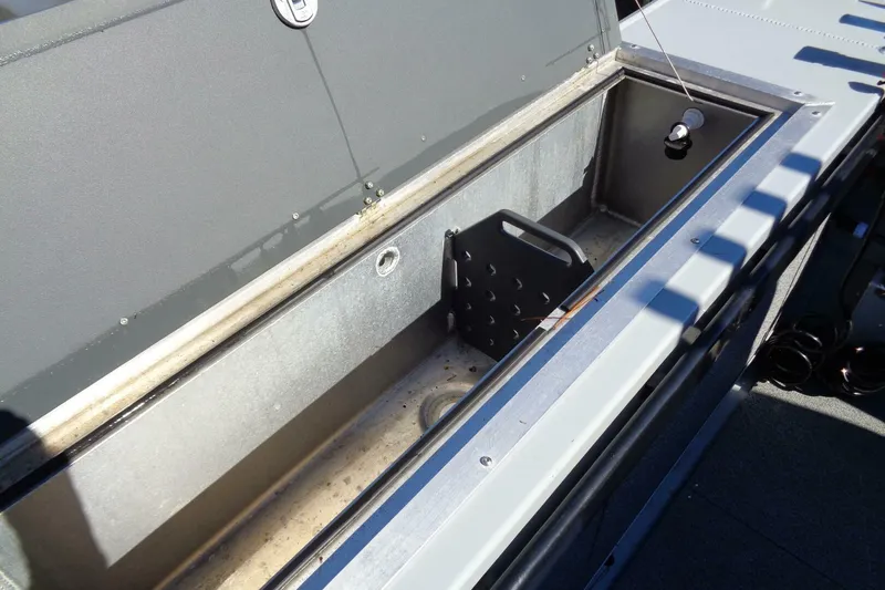Slide: The Image of Hewes 210 Sea Runner ET HT 2022 - 29