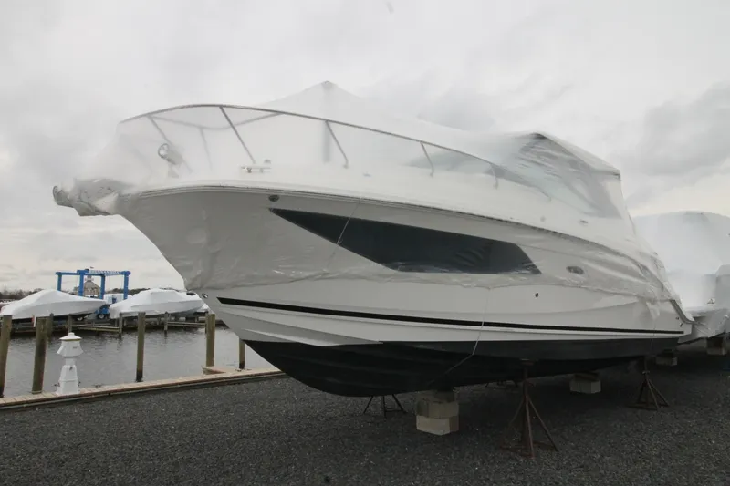 The Image of Sea Ray Sundancer 320 2020 - 0