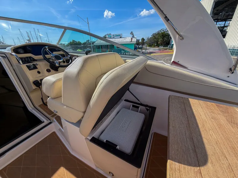 Slide: The Image of Regal 26 Express 2020 - 21