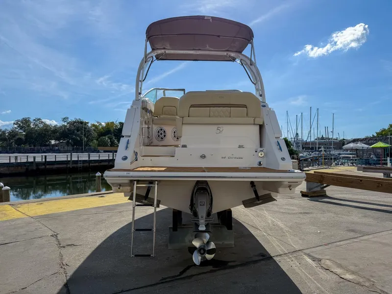 Slide: The Image of Regal 26 Express 2020 - 30
