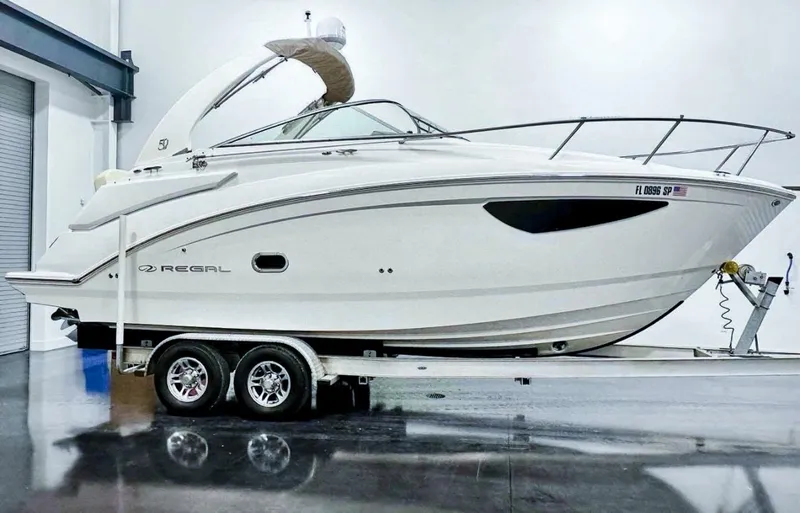 Slide: The Image of Regal 26 Express 2020 - 49